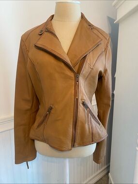 Tibor Women’s Tan Leather Asymmetric Zip Jacket